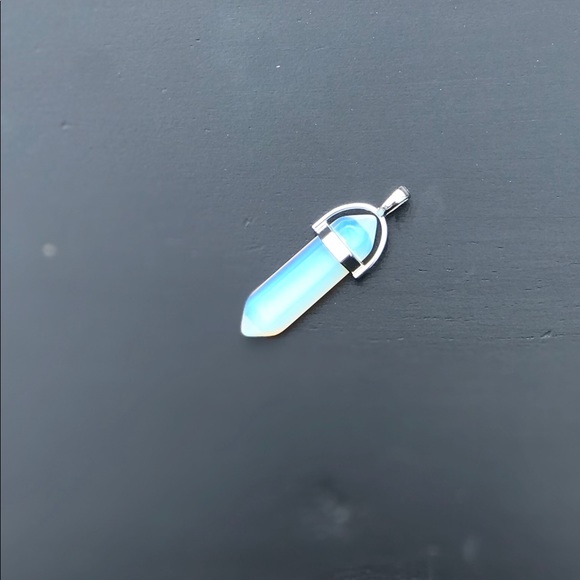 Natural Opal Stone Chakra Healing Pendant - Picture 1 of 4